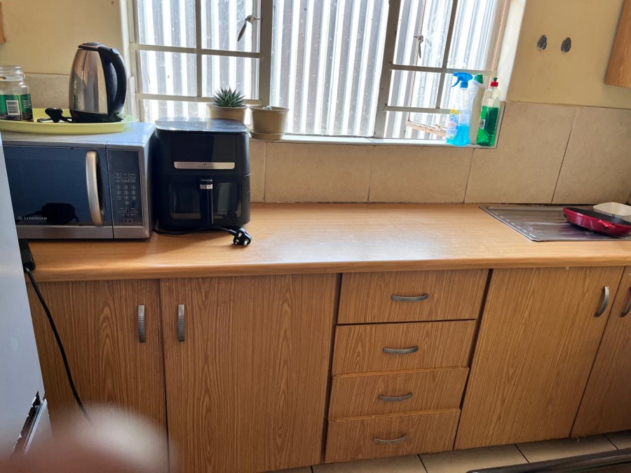 2 Bedroom Property for Sale in Rustenburg Central North West